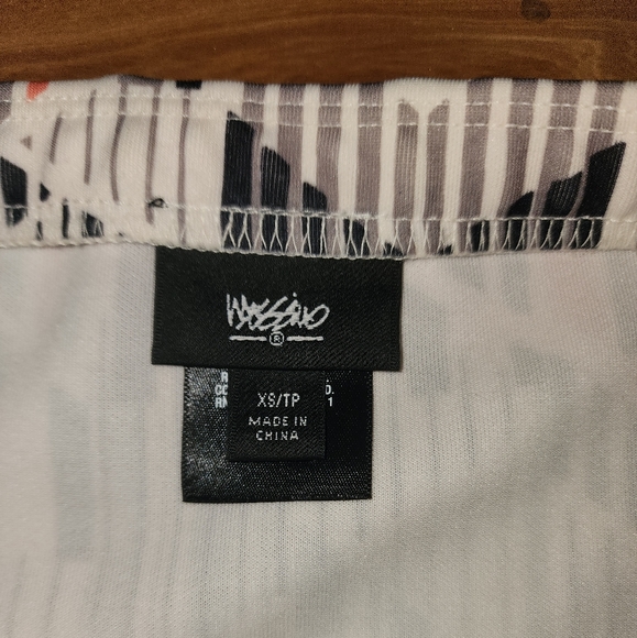 Highwaisted Pencil Skirt with Geometric Pattern Orange Highlights Size XS - Picture 5 of 6